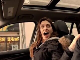 Man filmt stiekem hoe zijn vrouw rapt