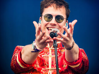 Handsome Poets live bij Timur en Rámon