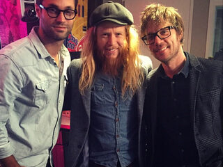 Stu Larsen live bij Giel