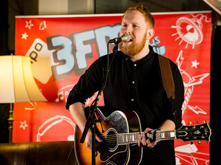 Gavin James schreef over zijn 'mweh' ex-vriendin