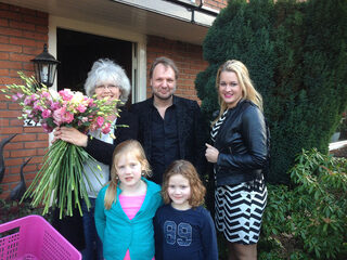 Rob Stenders bezorgt luisteraars bloemetje