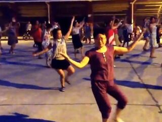 Overenthousiaste pleindansers terroriseren China