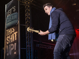 Nielson covert David Guetta live bij Giel