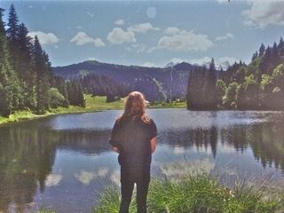 Palmbomen kwam langs bij Roosmarijn in 3voor12 Radio