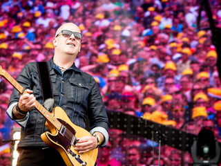 Paskal Jakobsen duikt solo het theater in