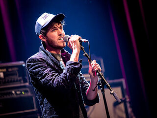 Oscar And The Wolf brachten dromerige melodieën naar de BNN-bar