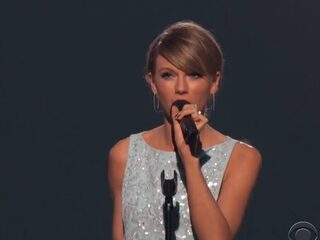 Taylor Swift doneert aan zieke fan