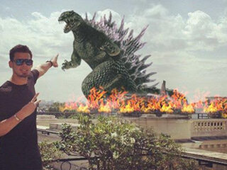 Internet gaat los op foto #AfrojackInParis