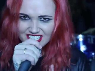 Evol Walks live bij Domien in de ochtend