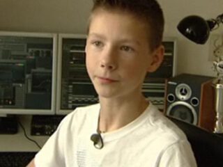 Erik (13) doet ook eindexamen