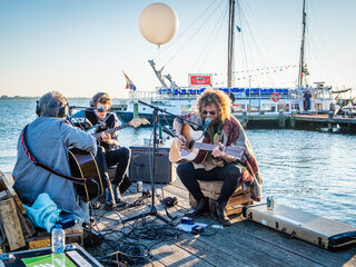 Roze magie met DI-RECT op Pampus