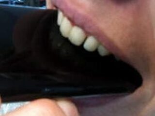 Nooit Grappig: Een smakelijk telefoontje