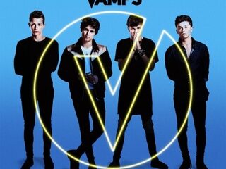 Connor van The Vamps kan prima buikdansen