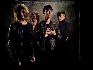 Sander bouwt een feestje voor Orange Skyline