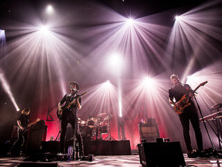 ICYMI: nieuwe video van Editors, het regent concertaankondigingen