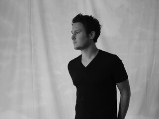 Thom van der Kooij was live bij Giel!