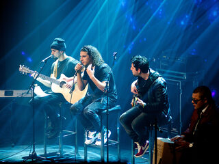 Ali B raakt de gevoelige snaar