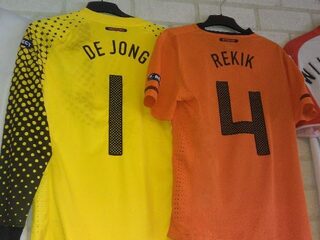 Europees Kampioen en direct door met examens