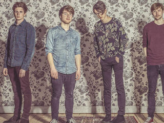 De eerste vakantie van The Brahms: vooral heel veel zuipen