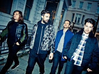 Covers maken? Laat dat maar over aan Bastille!