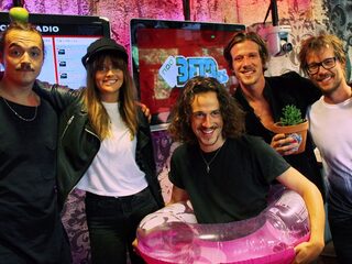 Son Mieux covert 'Let Me Love You'