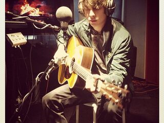 Kijk optreden Jake Bugg in Desmet terug