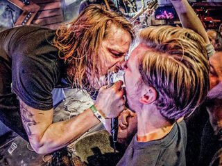 Gelukkig hebben we de foto's van John Coffey nog...