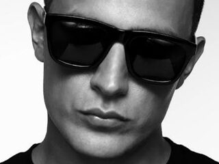 Haha! Deze mash-up van DJ Snake's Middle is briljant.