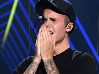 Justin Bieber verliest z'n titels en records