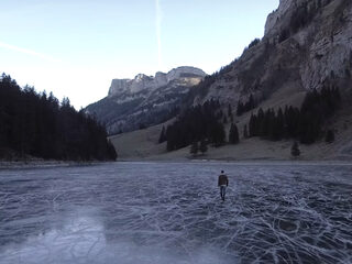 Paul Sinha laat zien wat hij kan in 'Als Wij Dat Samen Doen'