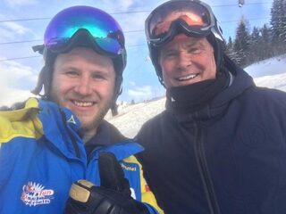 Vet! Yannick mocht even privé skiles geven aan David Hasselhoff