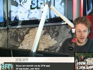 Mark + Rámon spelen het Dictator Dictee