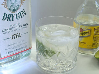 Studenten weten regenwater om te toveren in gin