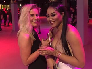 'Even' naar het concert van Drake: "Dit reisje kostte ons 2000 pond!"