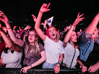 Niemand wil met je mee naar een concert: wat nu?