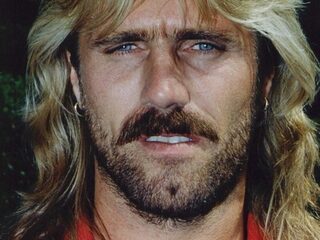 John de Wolf stormt de studio uit