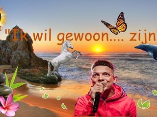 Ronnie Flex is een stiekeme Twitterfilosoof