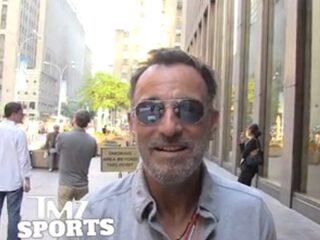 Bruce Springsteen lacht om beet Luis Suarez