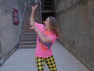 Weird Al Yankovic maakt parodie op Pharrells 'Happy'