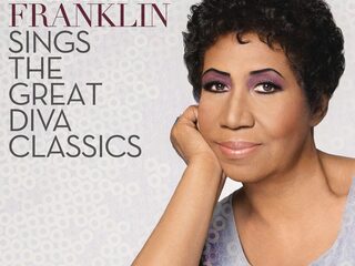 Aretha Franklin covert 'Rolling In The Deep' van Adele
