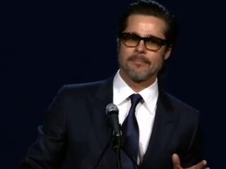 Carrièreswitch: wordt Brad Pitt zanger?