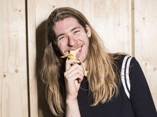Hoe écht zijn de selfies van 3FM-dj Frank van der Lende?