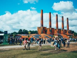 Wil jij met je Friends naar Lowlands?