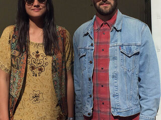 Mandy met Mister and Mississippi in de vintageshop