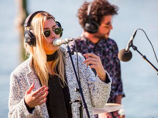 Alle live-sessies van de vrijdag op Pampus