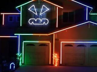 9 keer Happy Halloween Houses