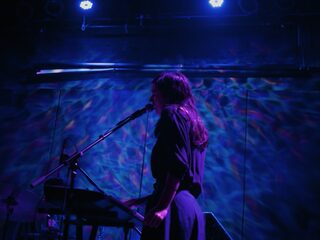 3voor12: Wie was die band die gisteravond zo goed klonk? Het was Braids!