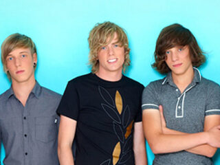 Serious Talent Live met Only Seven Left