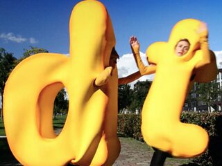 3voor12: muzikale ezelsbruggetjes van o.a. De Staat en Lucas Hamming