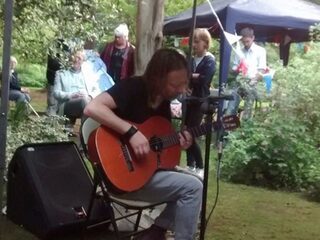 Holy shit, Thom Yorke in je achtertuin